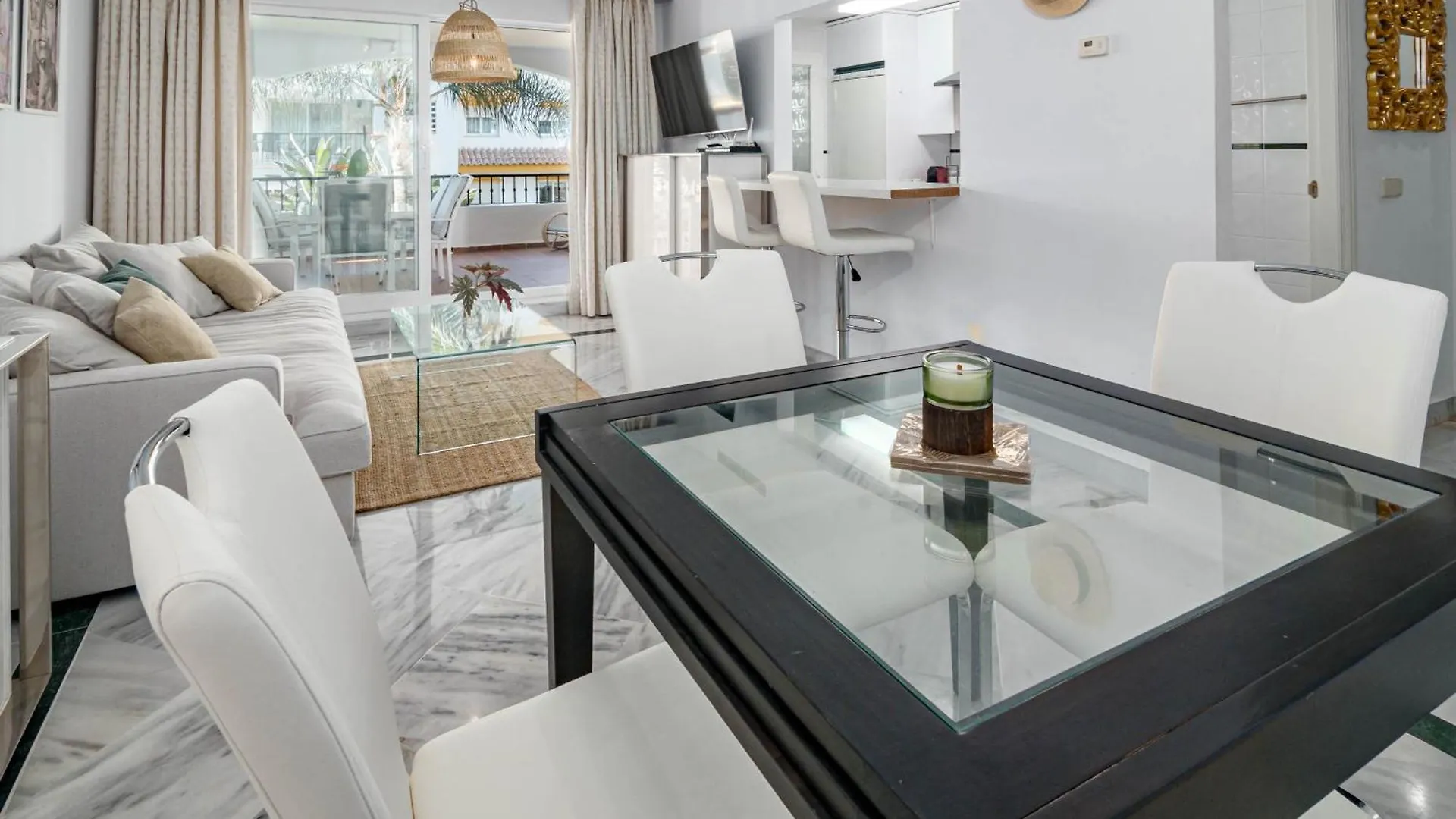 Dama De Noche 12 Apartment Marbella