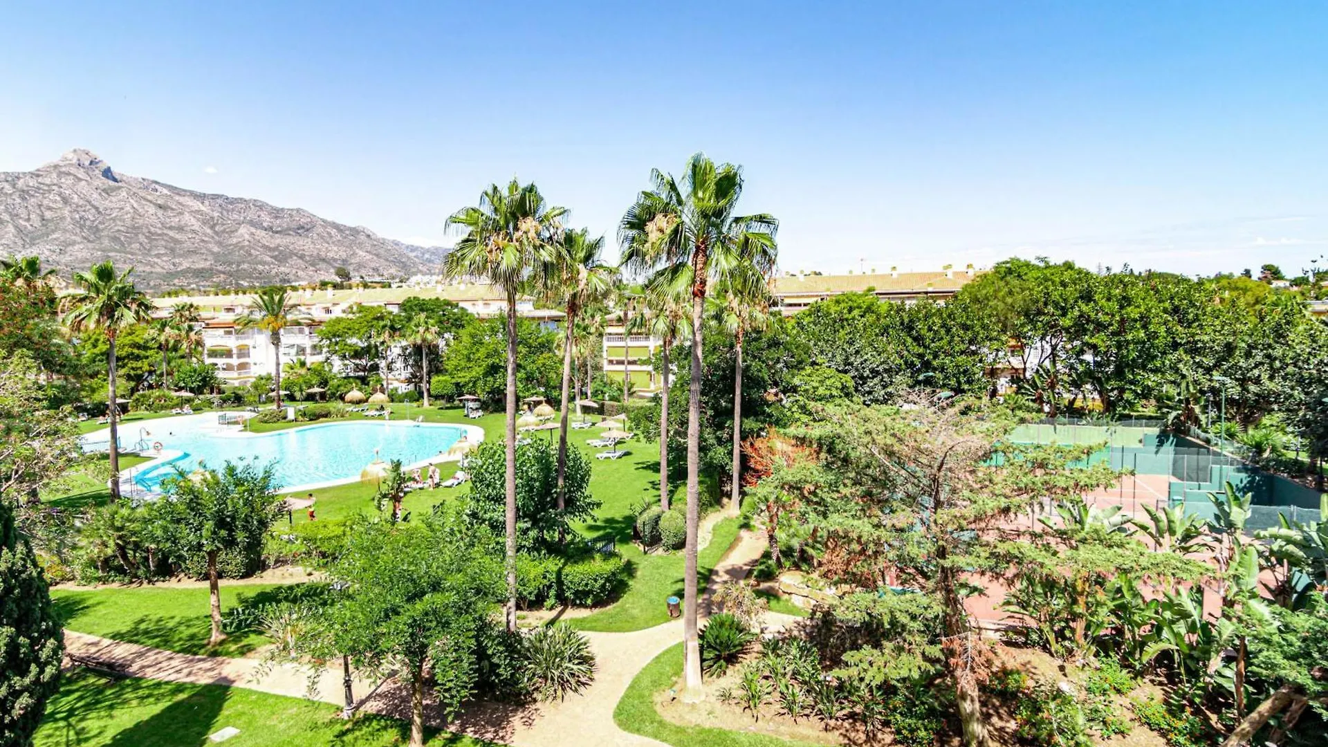 Dama De Noche 12 Apartment Marbella