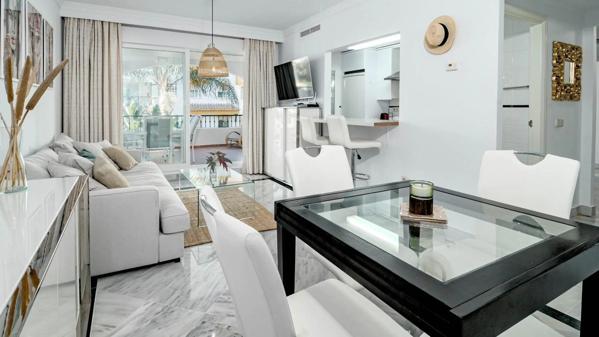 Dama De Noche 12 Apartment Marbella